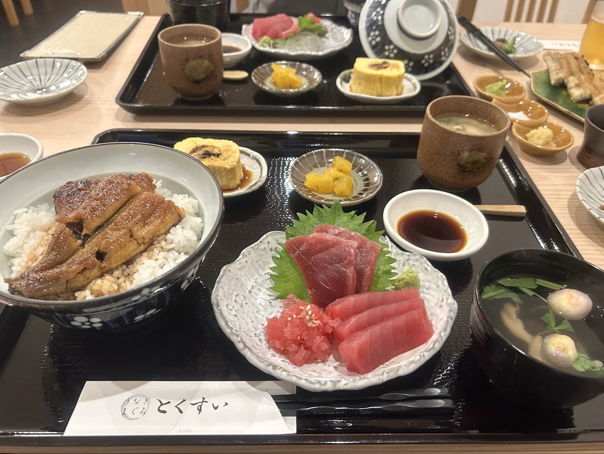 PACOSANnoT's tweet photo. 夜ご飯は
三重県津市にある

うなぎまぐろ とくすい

うな丼とまぐろと白焼きなど https://t.co/cmXk9frvZY