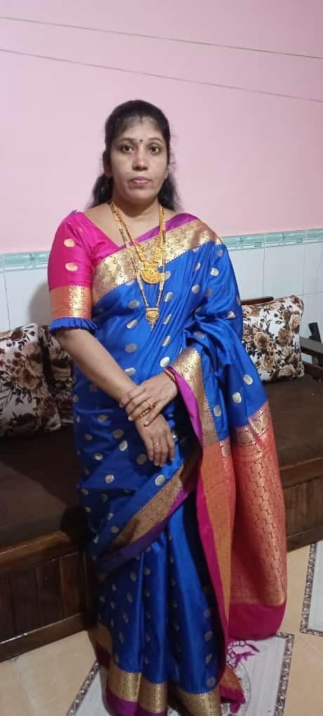 FamilyPicss's tweet photo. Followers mummyy😋🤤

Mummmiya to bete ki randiya hoti hai unko to humesha bete k lund pr bithakar rakhna chahiye..😋 https://t.co/y3xoEcAt8y