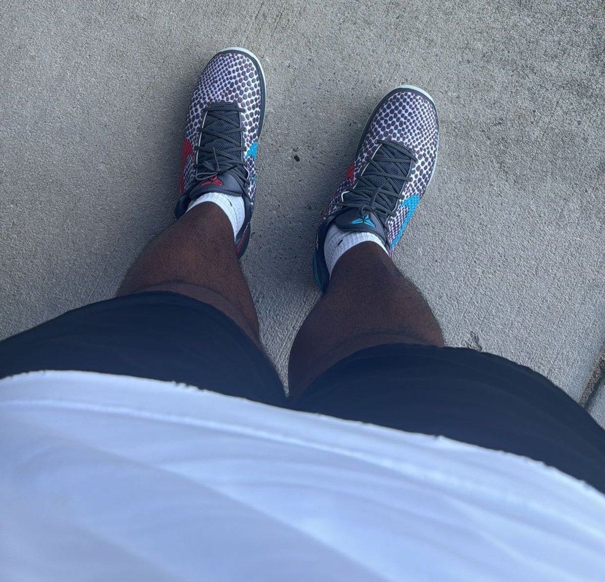 jayC803's tweet photo. UNDS Today! Nike Kobe 6 Protro ASG Hollywood 3D (2026) 🔴🔹 #Nike #Kobe #SNKRS #Retro #Protro #UNDS #KOTD #WDYWT #FOTD #OOTD #ASG #Hollywood #3D #HatDreams #Texas #Rangers #TexasRangers #TexasThrow #Throw #AllStarGame #snkrskickcheck #Kobe6 #Kobe6s #KobeForever https://t.co/PNaWa38M3M