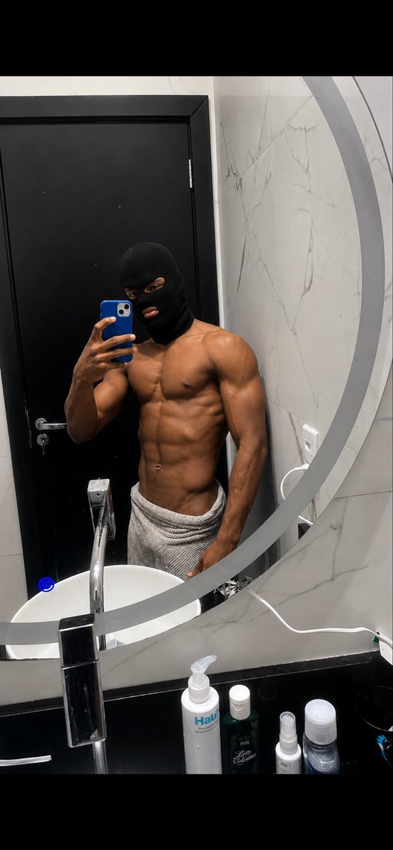PSagaz_'s tweet photo. #foryou #onlyfans #pretos #sexy #adult #مولانا_سے_معافی_مانگ #سیاسی_چوکیدار https://t.co/6tr2qNLzxE