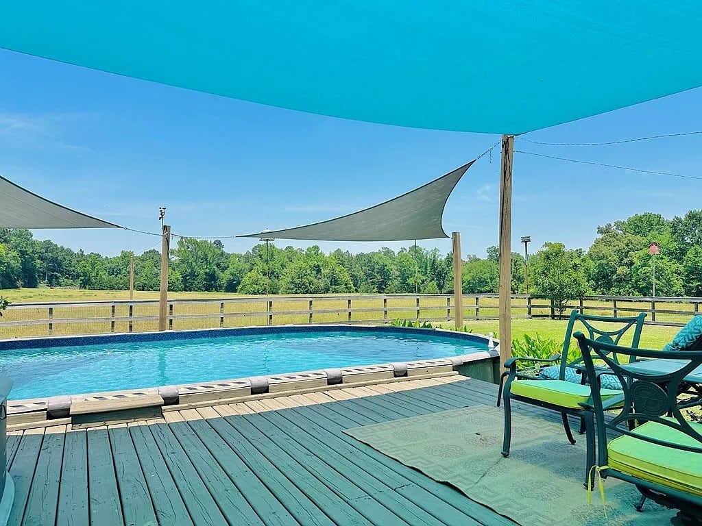 TxHorseProperty's tweet photo. CENTER, EAST TEXAS. 20 acs. 5/2.5 remodeled historic home w/island kitchen, pool, & carport. 2 bedrooms down including private primary suite w/spa-like bath, 3 bedrooms up. Custom outdoor kitchen. Cross fenced. $659K #txhorseproperties #centertx #easttexas https://t.co/g8XyW6x3zE https://t.co/sd0uZpd6xQ