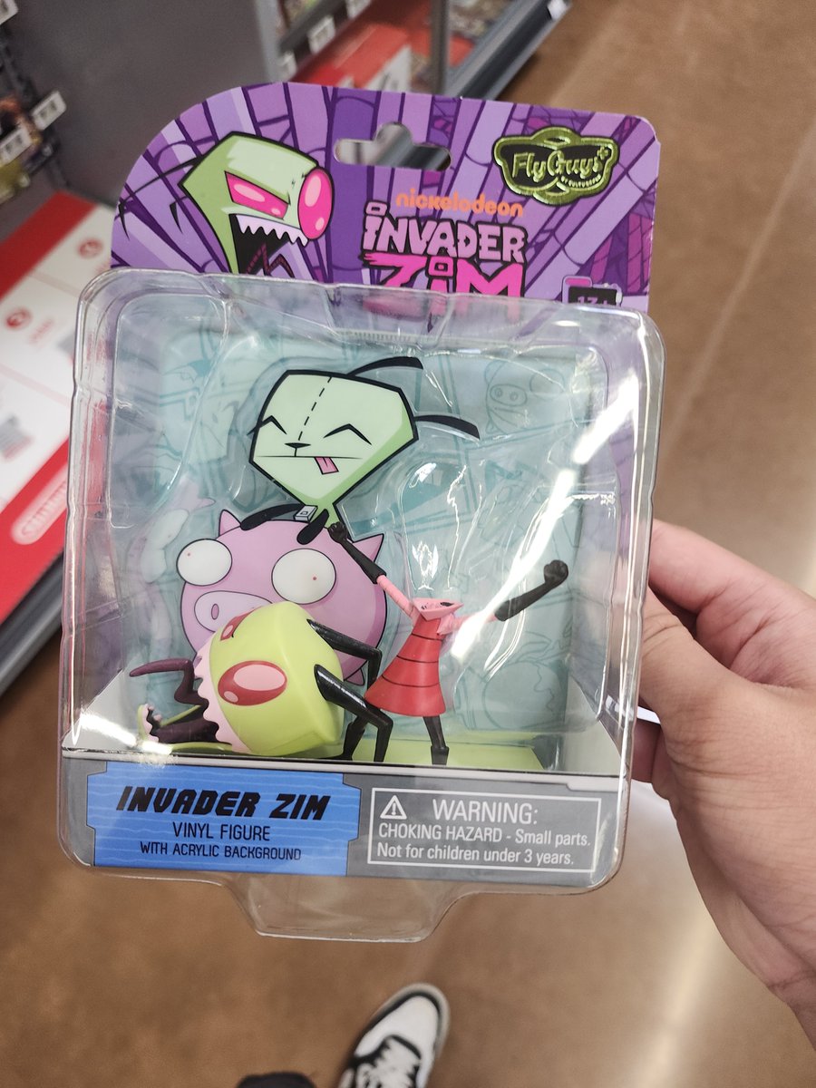 1269Kid12309's tweet photo. Found this Zim toy with its head off at walmart https://t.co/1LDrc4bux3