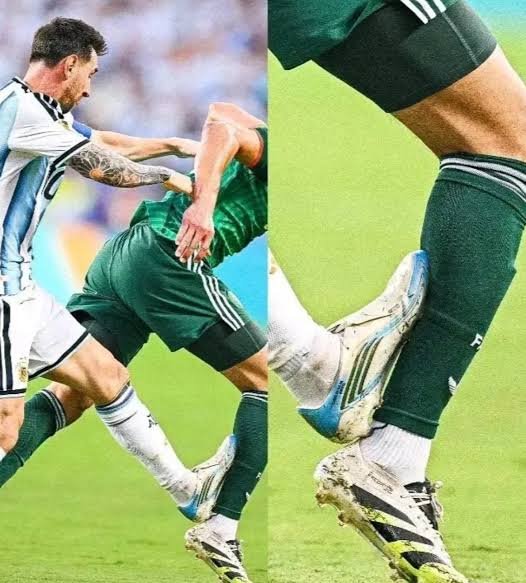 vlara405's tweet photo. @Wirkal @Triipeeroo @AlertaNews24 Claro que no es casualidad, es el resultado de haber ayudado en todas las fases del mundial, porque ni de la fase de grupos hubieran pasado, a un Argentina limitado y de muy bajo nivel futbolístico, era obvio que si Cabo Verde los evidenció, en una Final íba a ser más claro eso. https://t.co/MIcHPc8OEH