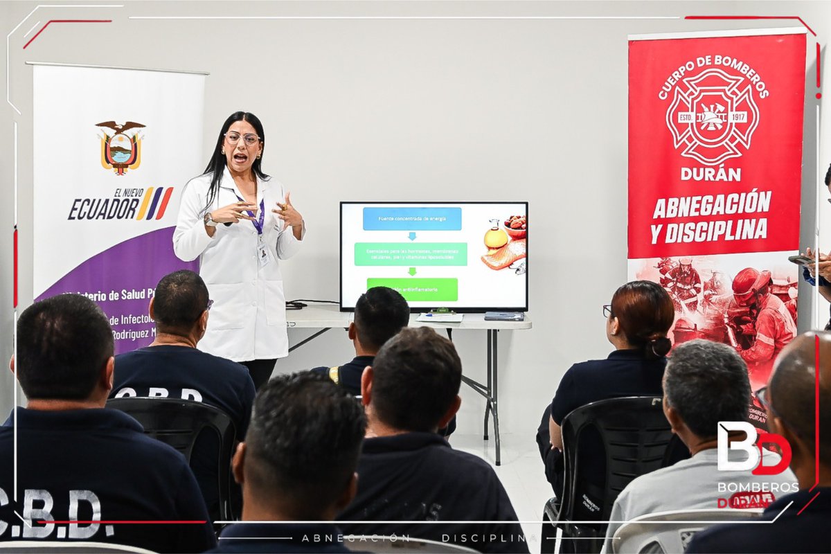 BomberosDuran's tweet photo. SSOMA IMPULSA HÁBITOS SALUDABLES EN NUESTROS BOMBEROS
Desarrollamos una jornada de capacitación nutricional para fortalecer conocimientos sobre alimentación saludable, con el apoyo de la Lcda. Alejandra Guzmán del Hospital de Infectología “Dr. José Rodríguez M.”.
#CBMCD #SSOMA https://t.co/DQSqzk9M6r