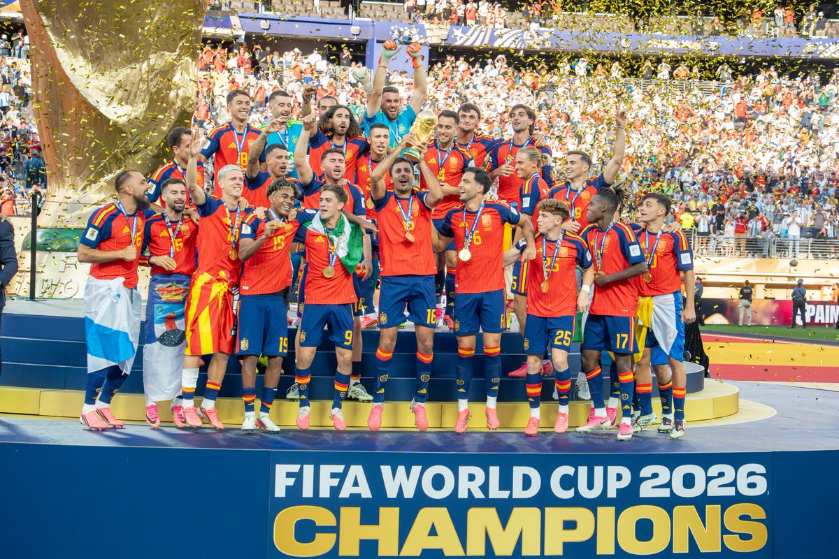 LeepBenhur1998's tweet photo. Felicitaciones a España por ganar en el mundial de la FIFA 2026, 16 años después del mundial de Sudáfrica 2010
🇪🇦🇪🇦🇪🇦🇪🇦🇪🇦
🏆🏆
#FIFA2026 #España #Spain https://t.co/wx4xdGhhUm