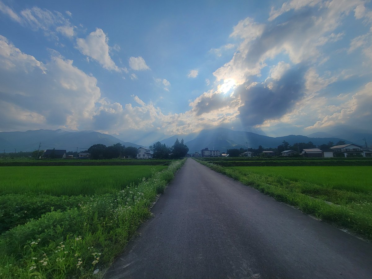 RpdrKiki's tweet photo. 週末楽しすぎて今日から現実に戻るの嫌すぎる…。思い出いっぱい共有したいけど…。とりまハイライトだけ！！
ありがとう！！！！ https://t.co/vWxAaRiI5E