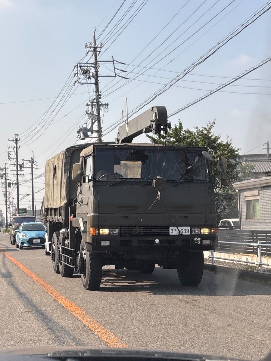 jsdf___r's tweet photo. 朝から陸自がたくさん https://t.co/mjVoYL5xoz