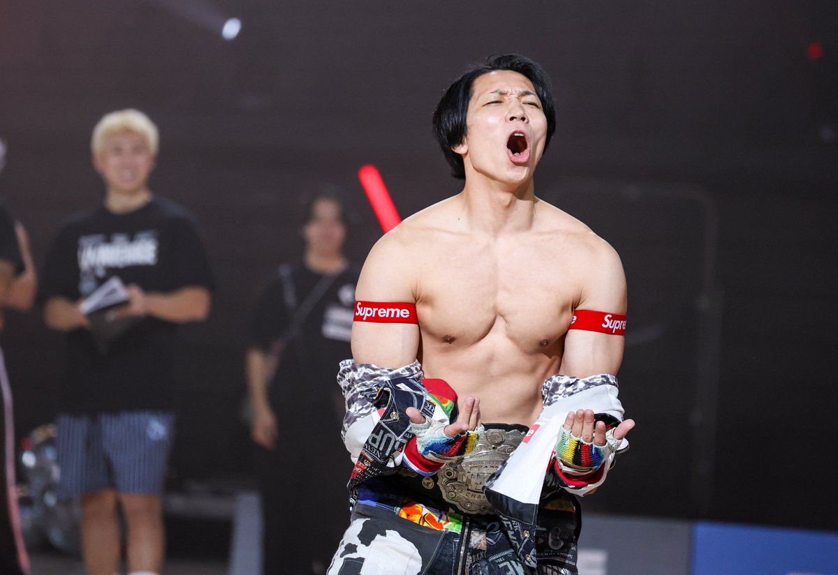 bykykkyky's tweet photo. もぐもぐがプロレス界隈の皆様に見ていただけてるようなのでもぐもぐに参加されていなかったYOHさんを…

#UNAVERAGEFES https://t.co/fKTWYg5RhI