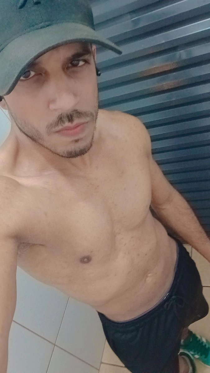 RaffaCruz_'s tweet photo. Just do it!

#fyp #foryou #gym #me #loveyourself https://t.co/sbf7eK7ERI
