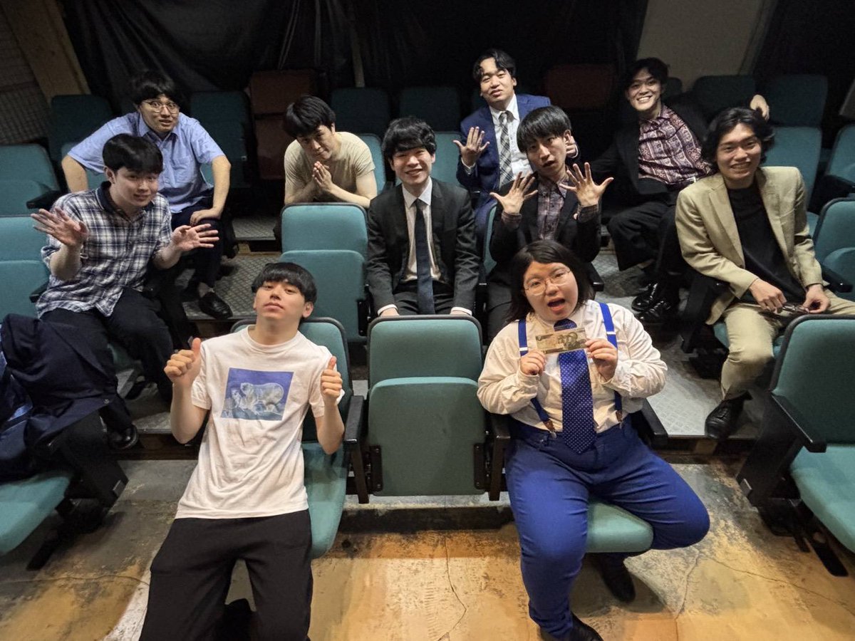 ozkryo629's tweet photo. 昨日はファンタスティック4ステ

『早朝漫才寄席』『今日のMC』『現代仏具のがんばるとこみててライブ』『わからせライブ』

すべて毛色が違うライブでした
(煉瓦色→萌木色→梅鼠色→鉛色) https://t.co/34a76QBKOS