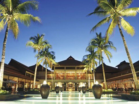 TrapicsChubu's tweet photo. ベトナム・カンボジア旅行説明会のご案内🇻🇳🇰🇭
なんとカンボジア現地ガイドが来日✈️‼️
8月5日（水）開催！参加無料ですので、お気軽にご参加ください👍
お申し込みはこちらから💁‍♀️
https://t.co/ITHijPP02P https://t.co/iXTFWhCtjT