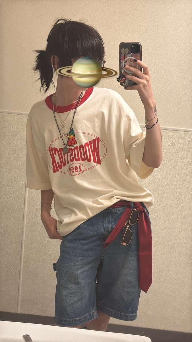 theelaststarr's tweet photo. Amoeba teacher fit check https://t.co/TMfanouN4D