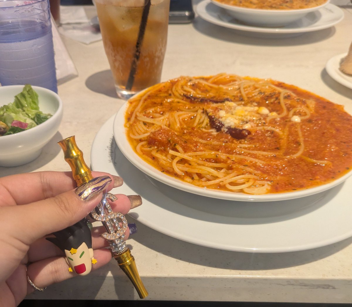 hm8_guru's tweet photo. 昨日の〜
めんどくてシーシャマウスピースごと撮ってるマンしてた https://t.co/zXeSrIynjR