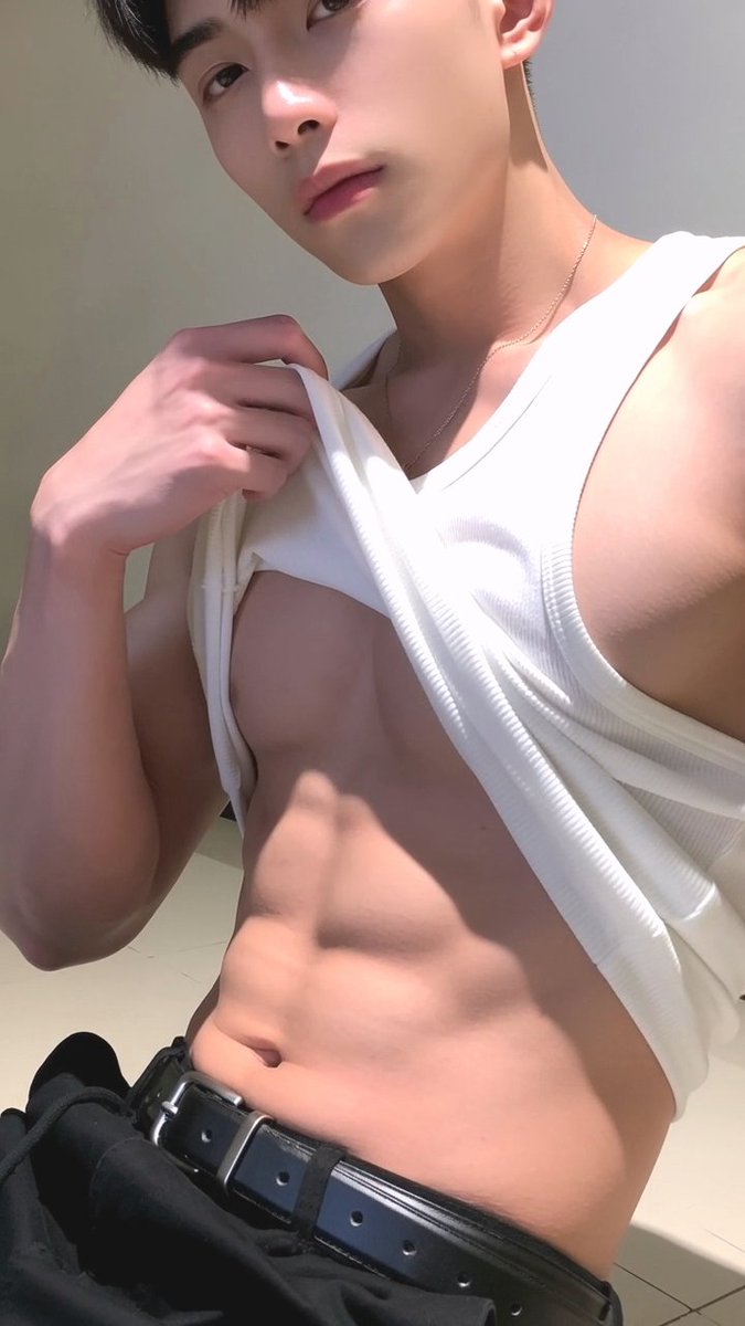 Vitamin_Gii's tweet photo. #VitaminBoy https://t.co/Nzh6zqoGQS