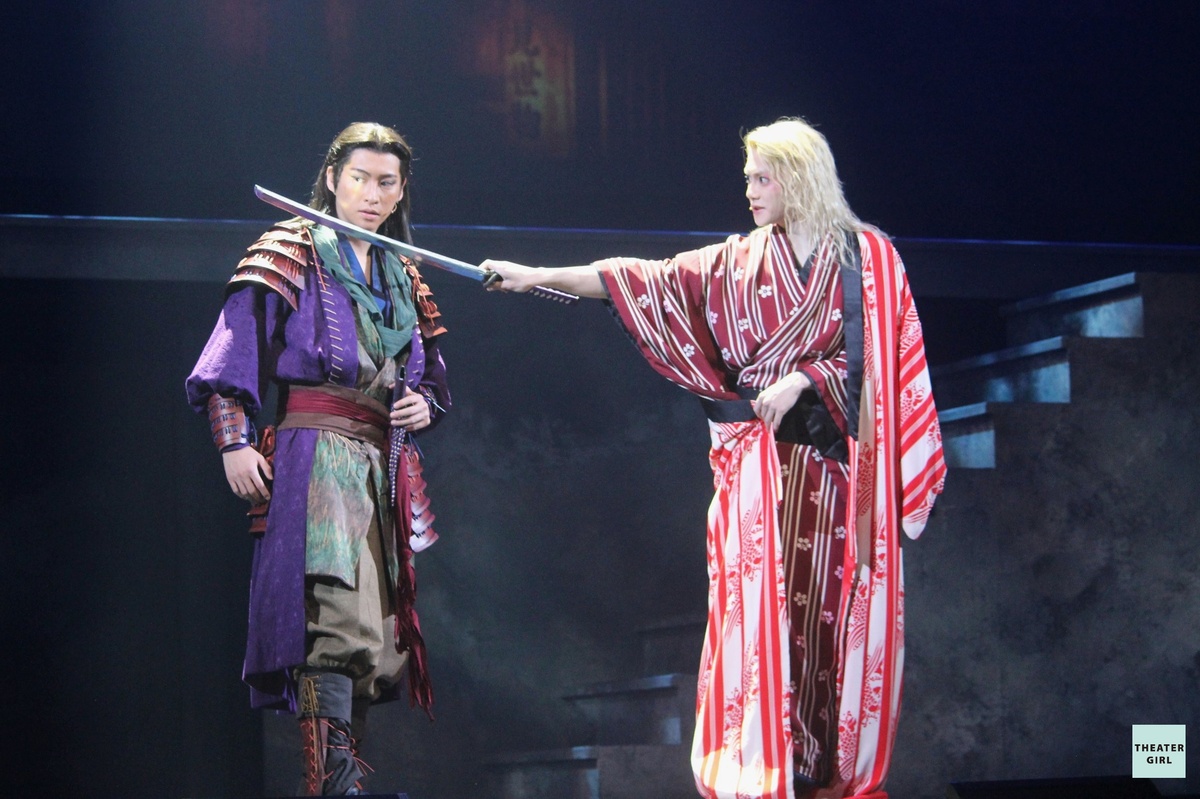 theatergirl_jp's tweet photo. 『HiGH&amp;LOW THE 戦国 外伝』

#小野塚勇人、#笹森裕貴、#彩風咲奈 ら登壇✨
会見のコメントと舞台写真をお届け📷

▼記事はこちら
https://t.co/iJKYhmQ7L6

#HiGH_LOW #ザ戦外伝 #山田健登 #蒼木陣 #小澤竜心 #平沼紀久 https://t.co/zL3ce3pOAT