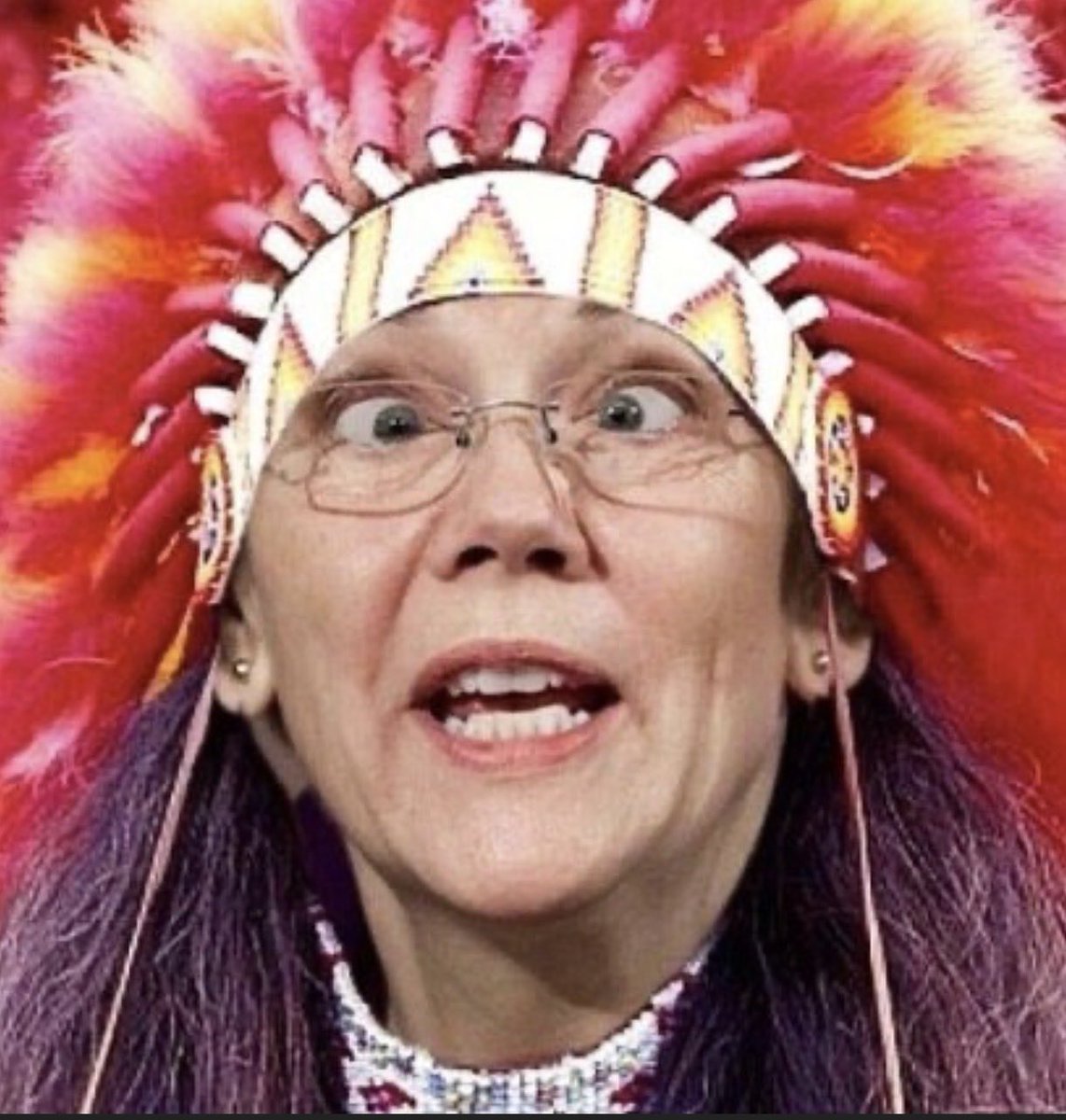 TTaxmule's tweet photo. @LauraLoomer Pocahontas has lost her mind. https://t.co/RiwxPBYQZO