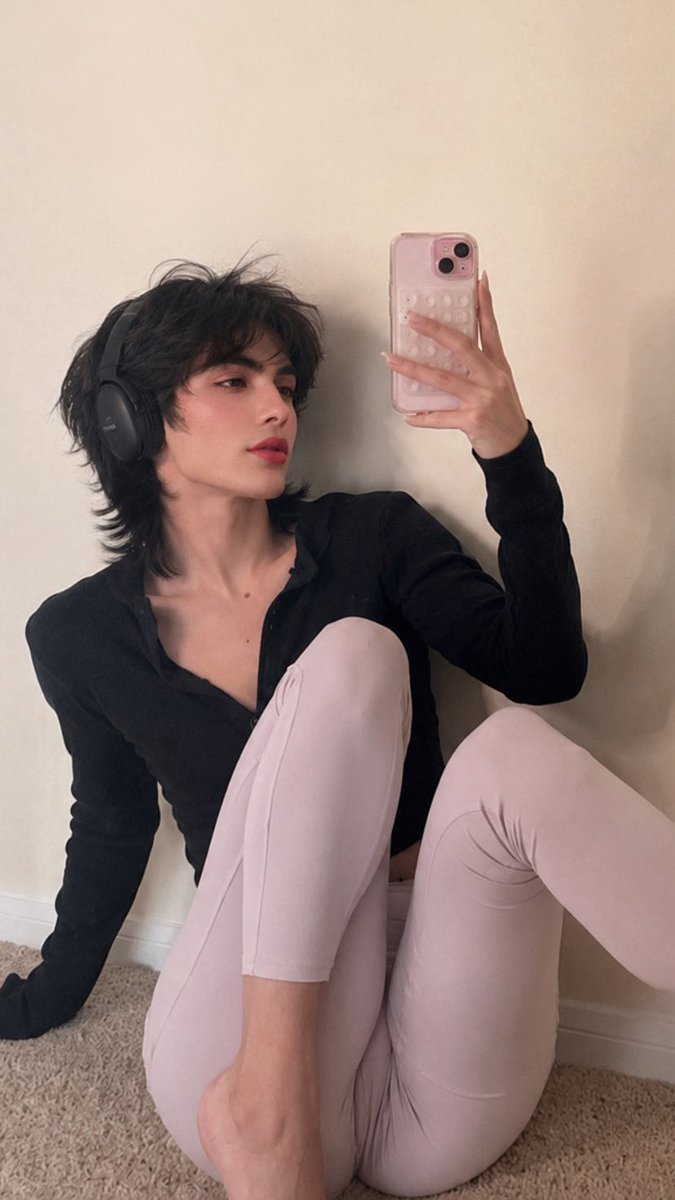 daniethewolf18 tweet media