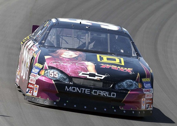 FWRobbins45's tweet photo. The Gen 4 was the last proper racecar used in the NASCAR Cup Series, no question about it. https://t.co/y0nXmEaYKh