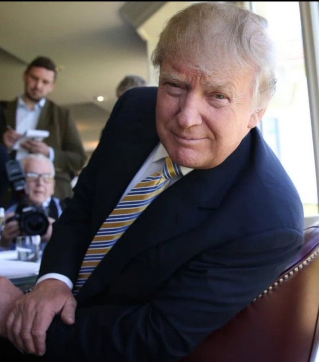 ScottAMcKayQ's tweet photo. Praying for Donald Trump's safety from all evil. Reply with "AMEN"🙏 https://t.co/rTjrU7pGp7