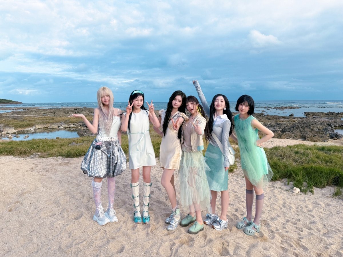 nmixxpics_'s tweet photo. Billboard ranks NMIXX’s “Heavy Serenade” EP as the 3rd best K-Pop Album of 2026 so far. https://t.co/9K5210WB78
