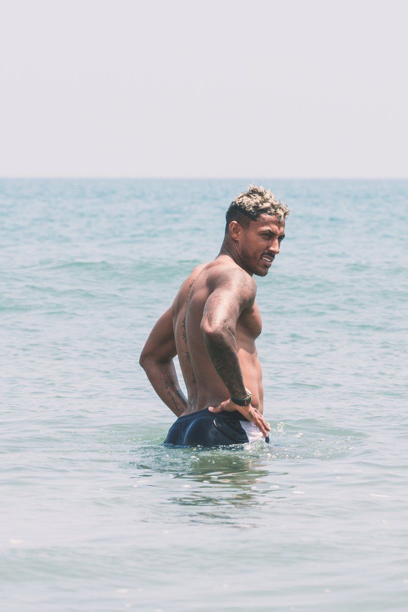 yokohama_fc's tweet photo. SUMMER 🌊☀️

#アダイウトン #ルキアン
#横浜FC #yokohamafc https://t.co/832w5wAX6b
