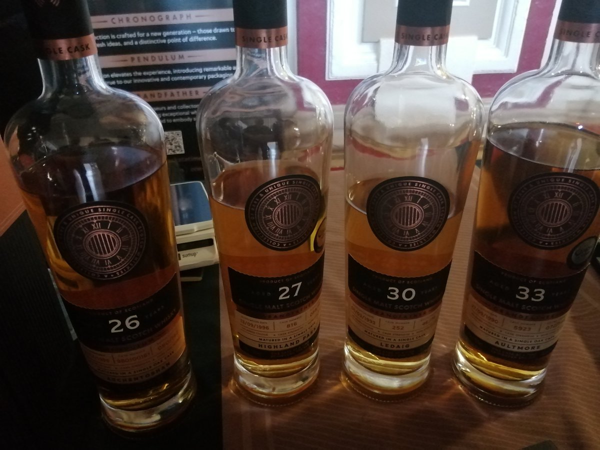 BertSmedley's tweet photo. Checked these out at @StokeWhiskyFest
#Bangers💥
#OneCaskAtATime👍 https://t.co/lDCuxl7kcj