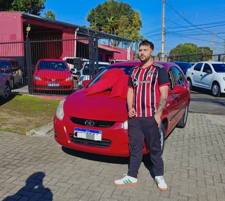 nclskff's tweet photo. comprei meu primeiro carro (: https://t.co/FBxH5Dc4ii