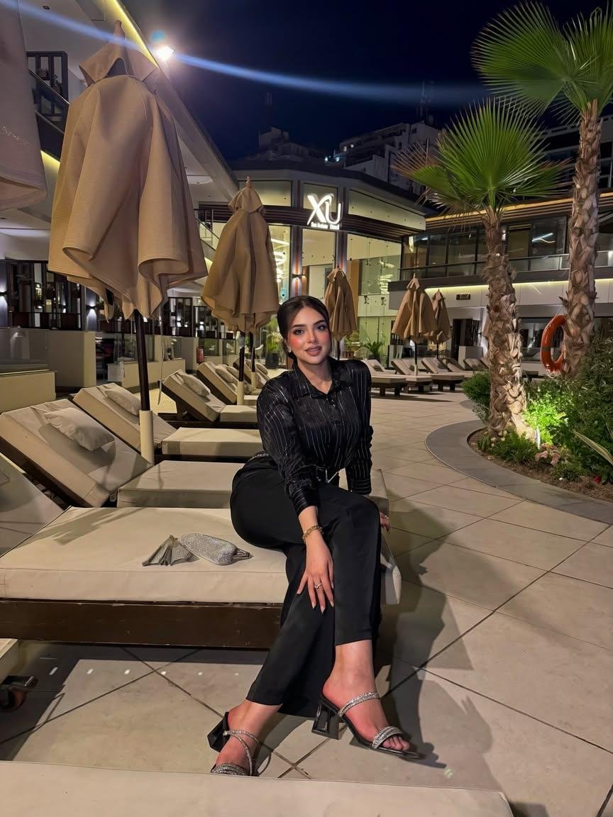 Farida 💜 tweet media