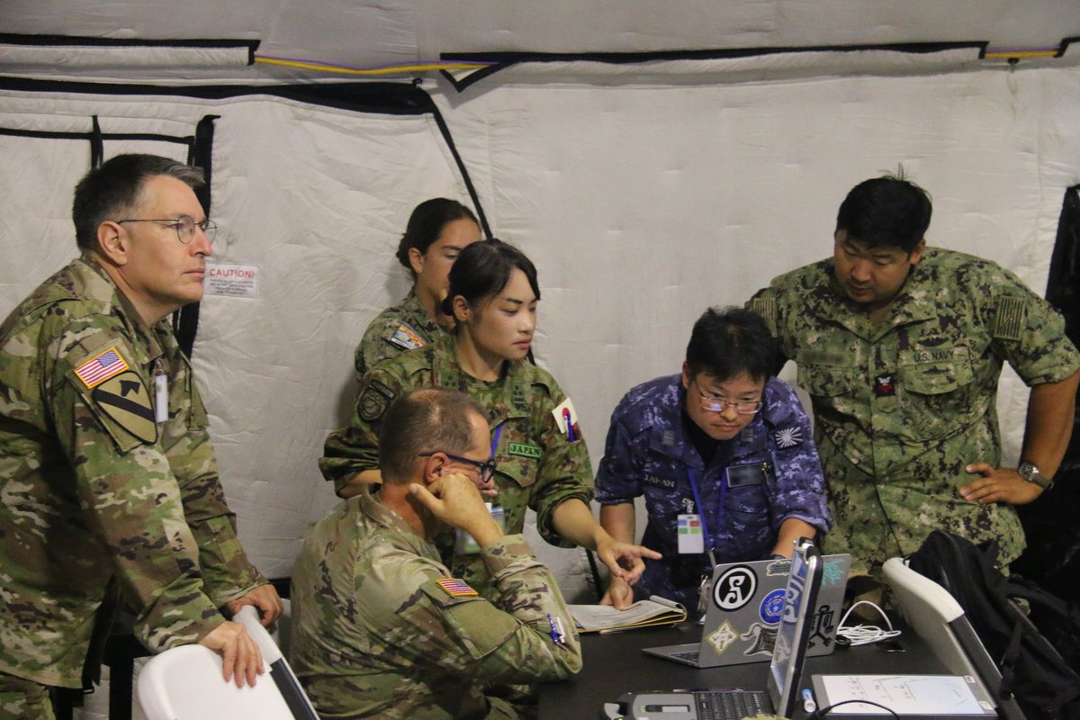 JMSDF_PAO's tweet photo. 【#RIMPAC2026】
RIMPAC2026において、海上自衛隊は人道支援・災害救援(#HADR)訓練に参加しました。大規模な災害に際し、連携して対応できるよう、参加各国との相互理解の増進、連携強化を図る素晴らしい機会となりました。⚓🌎🤝🇯🇵🇺🇸🇰🇷🇩🇪🇱🇰🇩🇰🇵🇪🇨🇦🇸🇬🇹🇭🇵🇭🇲🇽
#IPD26 #RIMPAC2026 @RimofthePacific https://t.co/UfqMZm1vMp