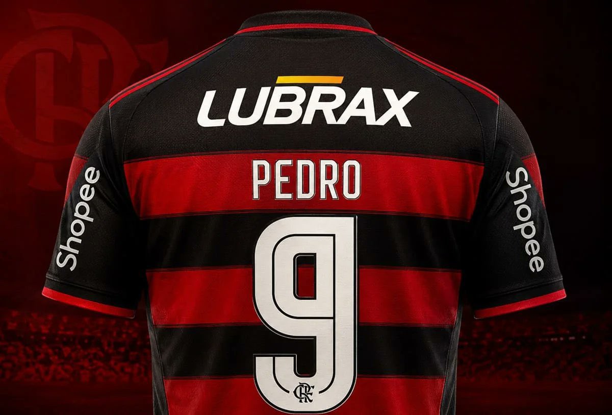 futebol_info's tweet photo. 🚨 Lubrax está de volta como patrocinadora do Flamengo.
O Conselho Deliberativo do clube aprovou hoje o patrocínio.
A partir de 1 de outubro, a empresa vai estampar sua marca no espaço superior das costas da camisa rubro-negra. A Hapvida ocupará a parte interna da numeração.
A Texaco, atual parceira do Fla e concorrente da Lubrax, patrocinará o clube até 30 de setembro.