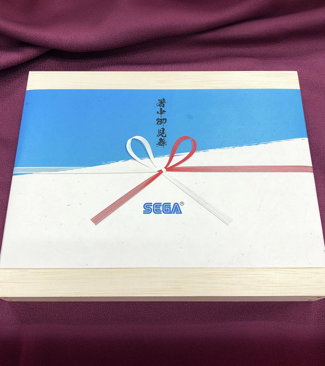 SEGA_OFFICIAL's tweet photo. ㅤㅤㅤㅤ
　　　令　　　　暑
　　　和　　　　中
　　　八　　申　お
　　　年　　し　見
　　　　　　上　舞
　　　盛　　げ　い
　　　夏　　ま
　　　　　　す

#梅雨明け #暑中お見舞 https://t.co/LRic8kSxzh