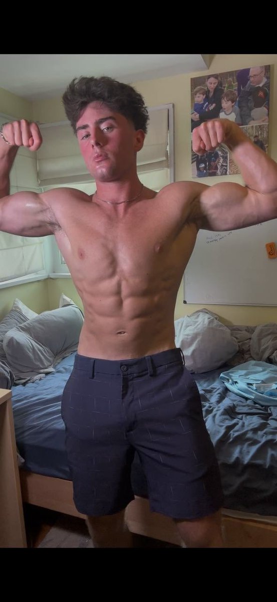 pimpjohnOF's tweet photo. Taking irl meet up applications in the dms now🤑 https://t.co/yGatjZWe7S