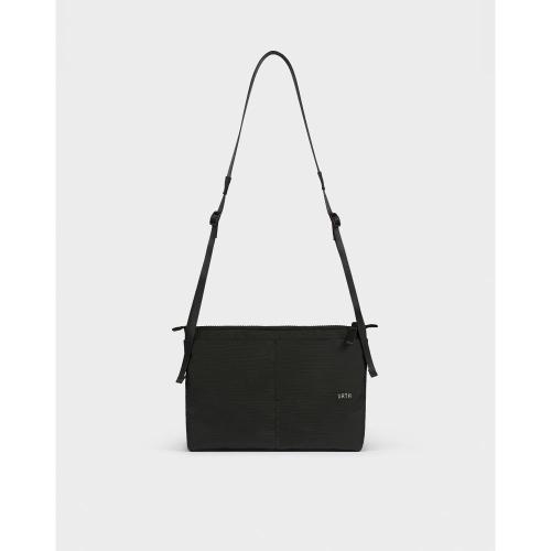 camera_kitamura's tweet photo. \本日の新着おすすめ商品!/
URTH UR-7901 ユーティリティサコッシュバッグ
コンパクトカメラやポイント&シュートカメラに対応✨
悪天候に強い耐久性の高いナイロン素材で、
整理整頓に便利な5つのポケット付き👍
▼詳細はこちら▼
https://t.co/WzhpR9L0ST
#カメラのキタムラ #URTH https://t.co/ZH9diHobgc