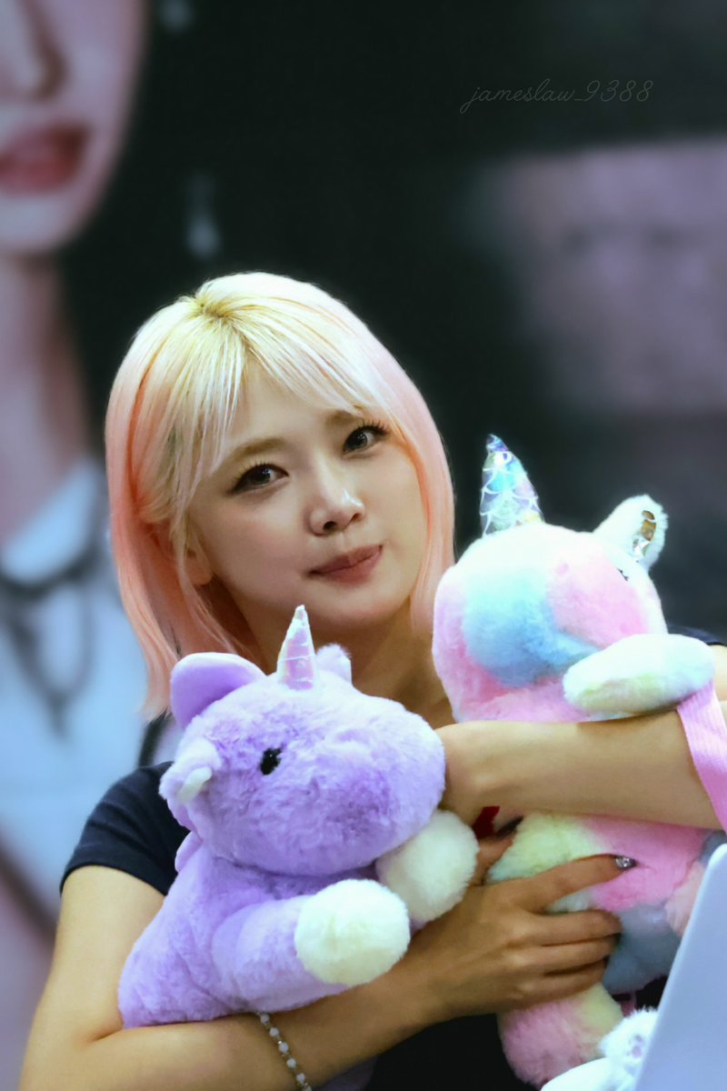jameslaw_AAA's tweet photo. 260720 Tokyo FS💜Onda
👶🏻🦄
#EVERGLOW #Onda
#온다 #EVERGLOW_CODE https://t.co/xmglQBfOGY