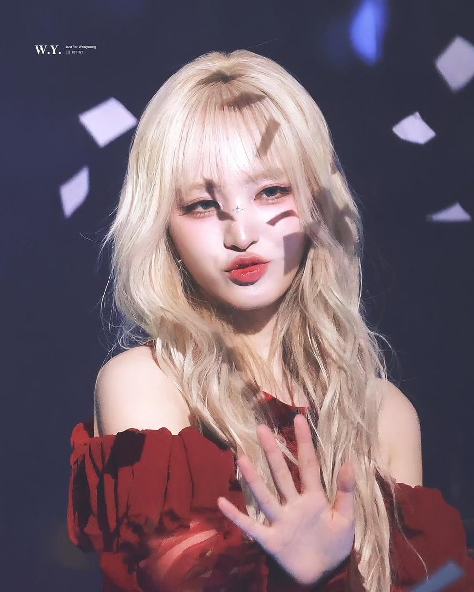 dearmyliz's tweet photo. 리즈 본인도 레전드 헤메코로 뽑은..🥺🫶 https://t.co/pGuZmapIWU