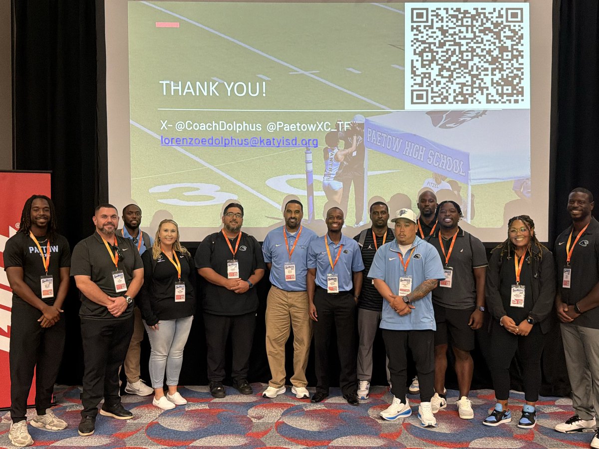 CoachDolphus's tweet photo. Thankful for the opportunity to speak at this year’s THSCA Clinic. The support from my coaches, coworkers, and friends meant a lot, especially with it being the last session of the day. Grateful for every coach who has poured into me and for the chance to give back. https://t.co/ExILPyzwSz