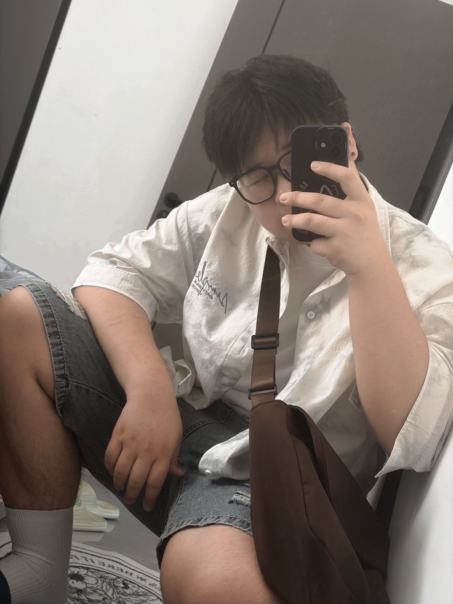mu48154's tweet photo. 喵喵喵
#gay #熊 #奶一 https://t.co/lETVDL7KBN