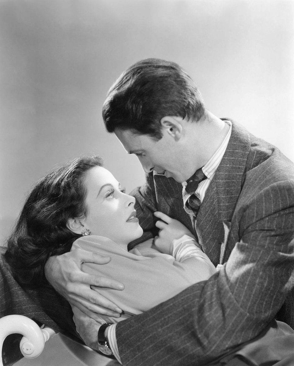 oldhllywoods's tweet photo. james stewart and hedy lamarr photographed for “come live with me” (1941) https://t.co/zsC5Zoc80T