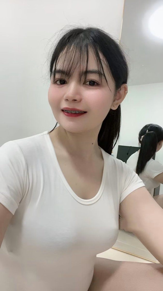 Palmnatcharin41's tweet photo. มอนิ่งค่าาา 🤪 https://t.co/MUp4fDjvmB