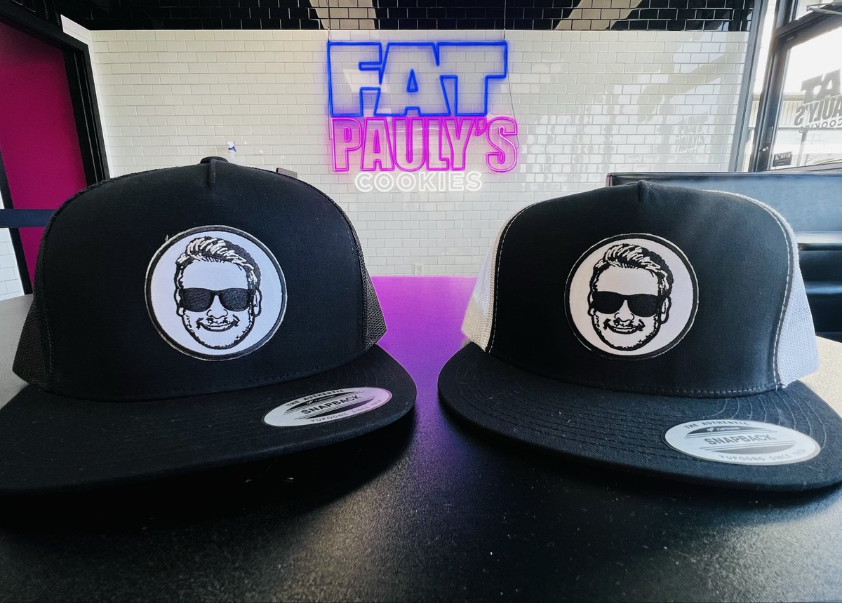 NewWaveScreen's tweet photo. We do hats &amp; patches. Visit our friends Pauly and Ed at Fat Pauly’s Cookies. 
BUY SOME T-SHIRTS !!!
LOCAL guys making great custom apparel for LOCAL biz.
FREE DELIVERY for Local biz !
#teeshirts #tshirt #screenprint #customtees #customapparel #embroidery #dryfit #hats #patches https://t.co/uC8D9qvMfc