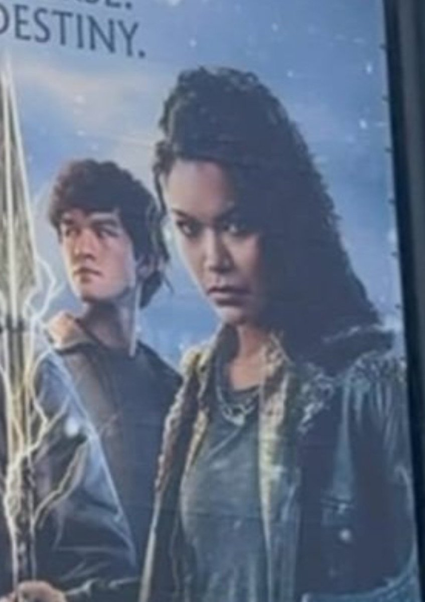 thalukethinker's tweet photo. esses dois vão causar tanto quando se encontrarem, que vai ter gente até caindo de penhasco
#TitansCurseWeek #PercyJackson #SDCC https://t.co/APnEChn1Wy