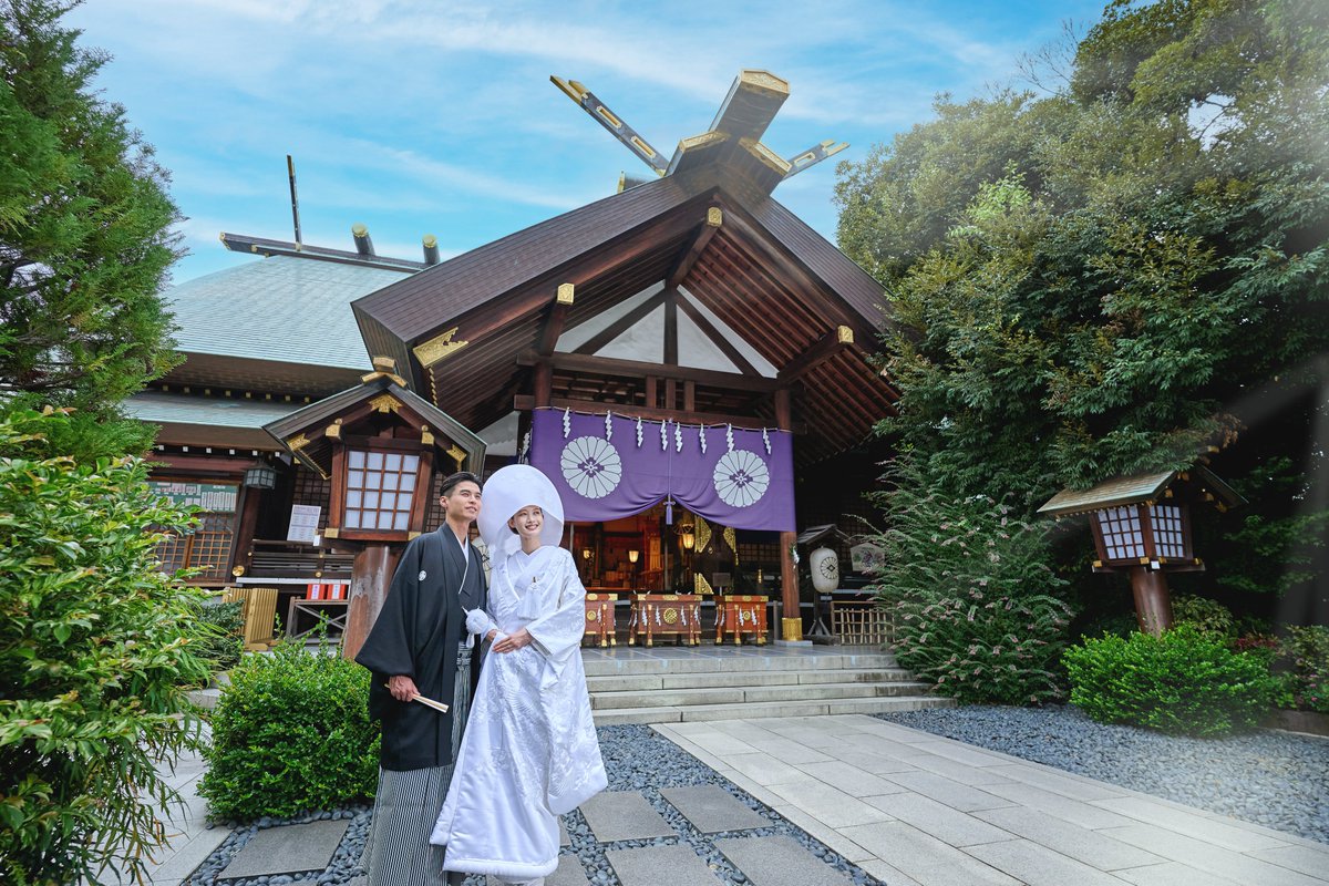 tokyodaijingu's tweet photo. 7月21日（火）は「神前結婚式の日」です。

現在広く行われている神前結婚式の歴史は、明治33年（1900）、当時の皇太子殿下（後の大正天皇）の御結婚の礼が皇室で初めて宮中三殿の賢所の御神前で行われたことに始まります。
#東京大神宮 #神前結婚式 #大神宮会館 https://t.co/e2zCmUTMBx
