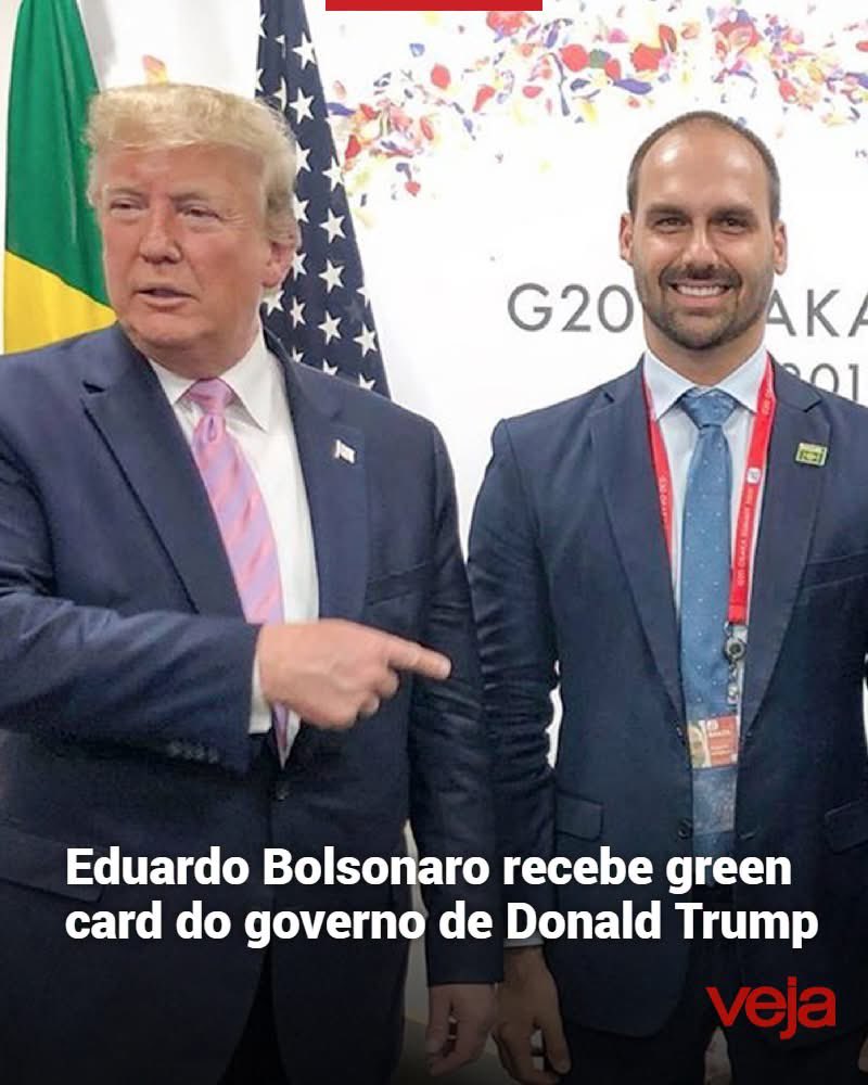 PiacesiRamos's tweet photo. Parabéns a Eduardo Bolsonaro, pela conquista do “green card”. Tenho certeza que se ele estivesse no Brasil, hoje estaria preso, por causa do ambiente de estado de exceção em que estamos.

Próximo passo: aquisição da cidadania norte-americana, depois de 5 anos de residência permanente.