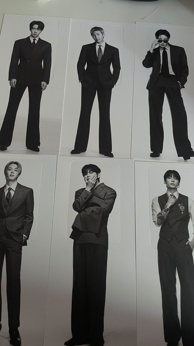 salebangtan13's tweet photo. VENDA VENDO PHOTOCARD BTS ARIRANG LIVING LEGEND 
25 photocard + frete
15 concept + frete https://t.co/mRnMJ5QBvs