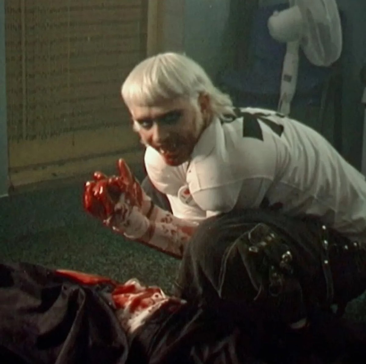 kleinscores's tweet photo. vampire joost we still think about you https://t.co/ruLveDWevR