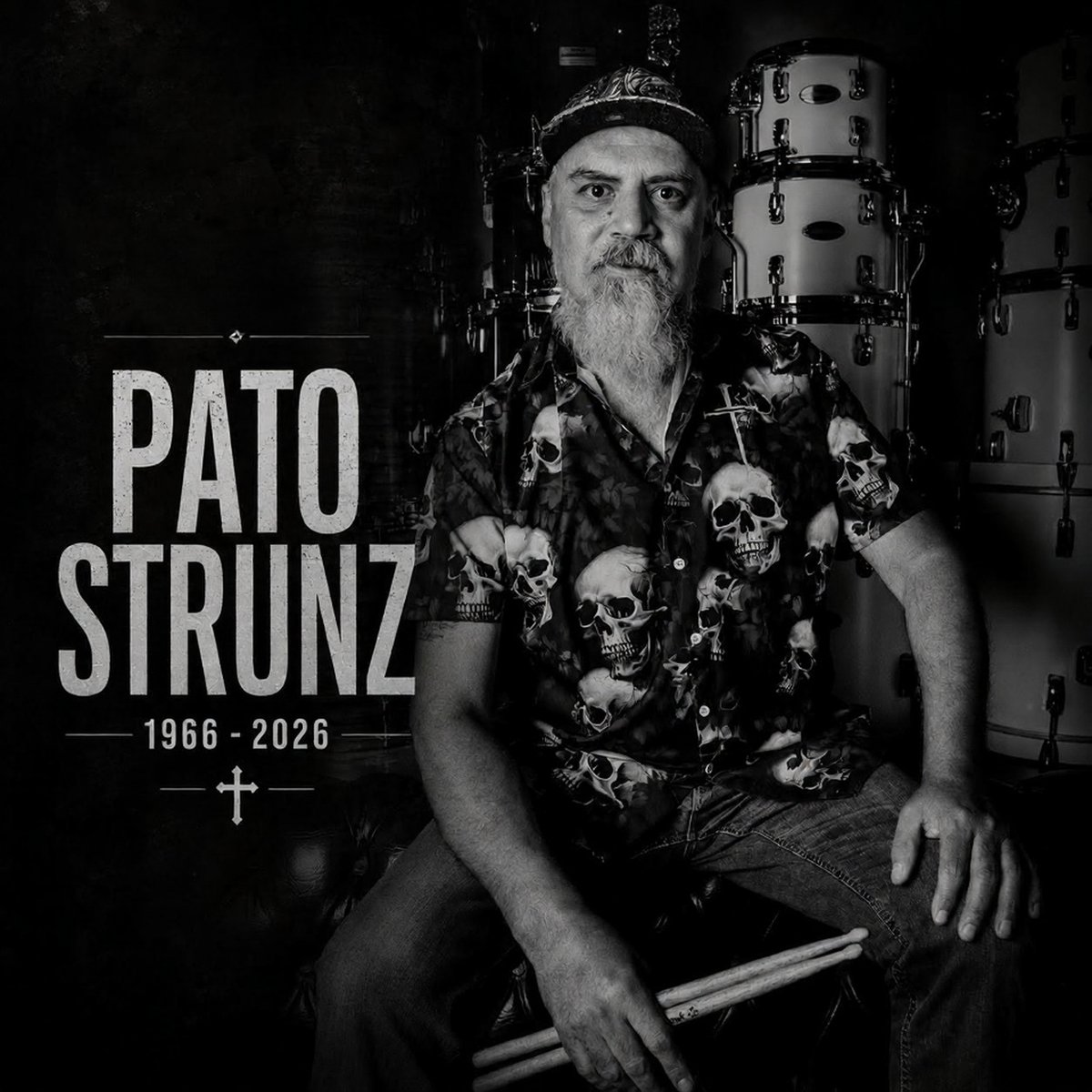ConexionRockHn's tweet photo. Noticias tristes para la escena del metal en Argentina
Hace unos instantes se confirma el fallecimiento de Claudio Marcelo Zurita mejor conocido como El Pato Strunz, reconocido baterista que fue parte de bandas como Hermética, Malón, y en La H No Murió
Que En Paz Descanse https://t.co/onq5o0KR7k