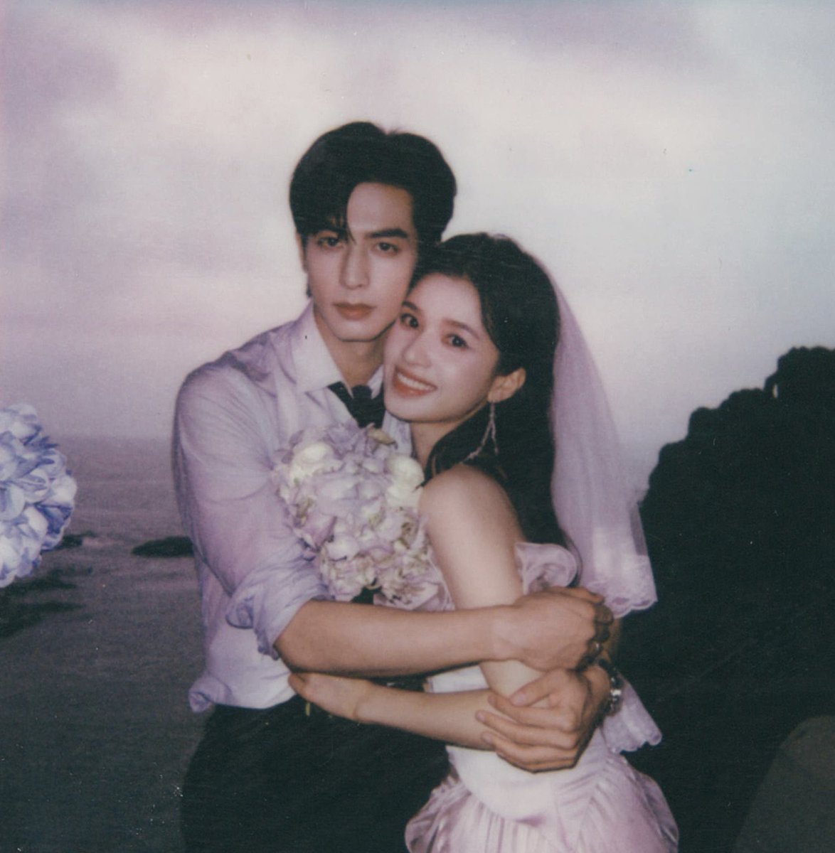 hersonders's tweet photo. this is my favorite genre of song weilong and zhang jingyi and i need them to keep giving me this genre forever https://t.co/di8WaDEMls