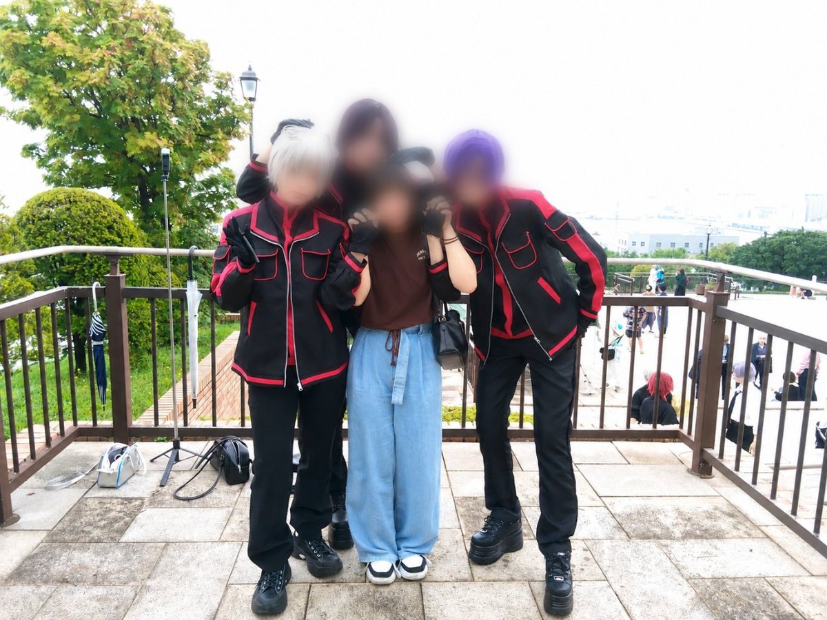 suama3ba's tweet photo. 函館コスプレで素敵なお姉さん方にお写真とってもいただきました🥹🫶🏻
ありがとうございました！！
@Shu_Cosplay_ @l0302006 @K6aoru_ https://t.co/6Y32bEglgz