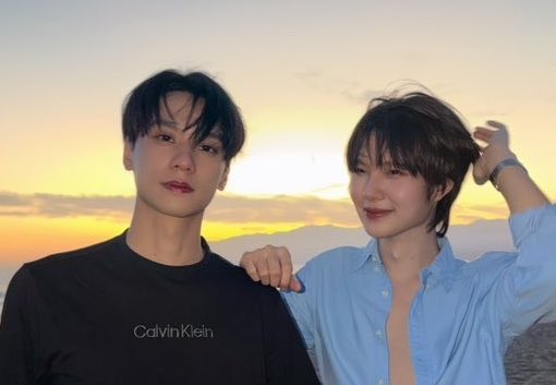 darksideangel88's tweet photo. รู้เลยว่าใครเติมลิปให้ป๊า เฉดเดียวกันเป๊ะ5555555555 https://t.co/7Au9LwfxfC