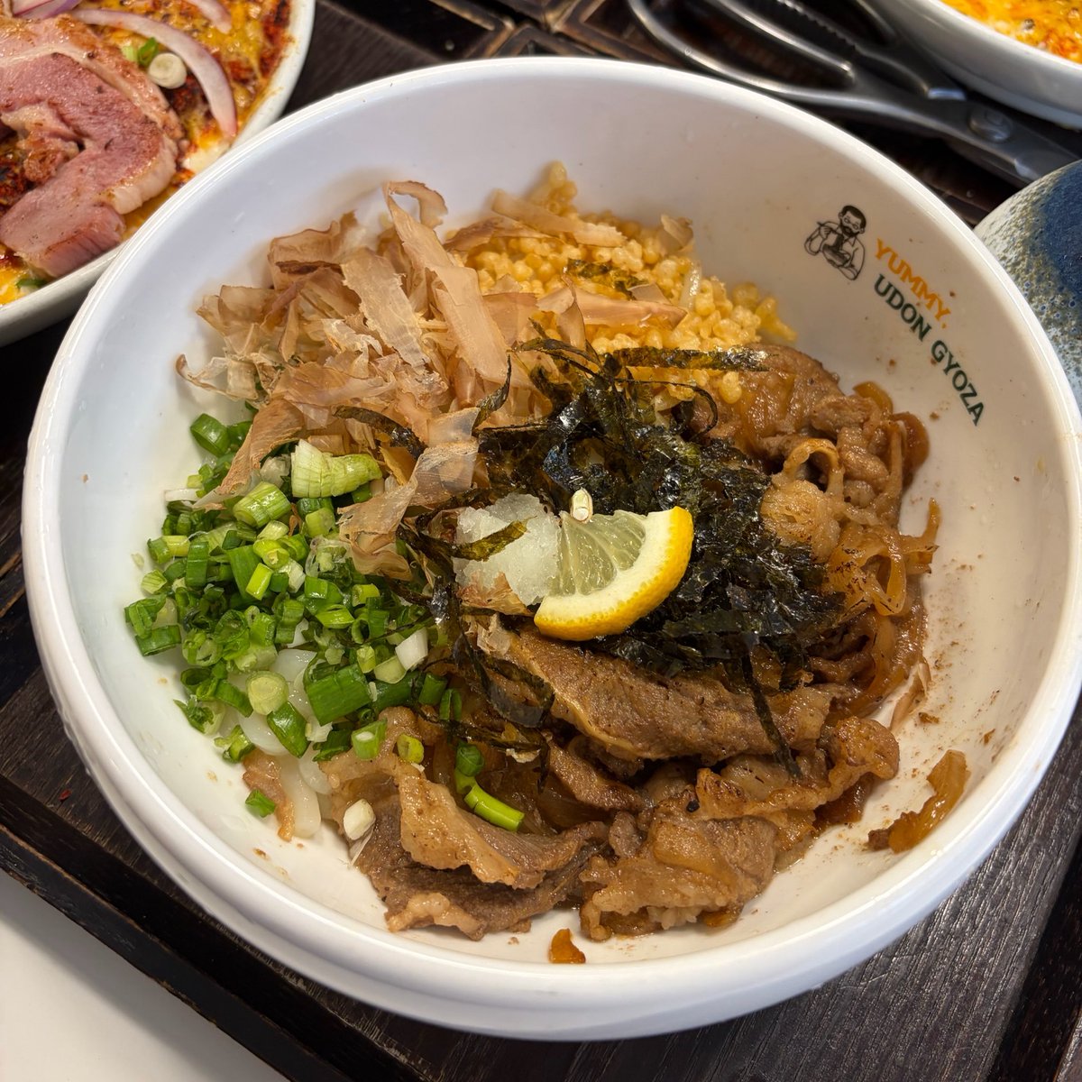 Cookhaeyi's tweet photo. 붓카게우동 너뮤맛있어…. https://t.co/7MhMZyx0bM